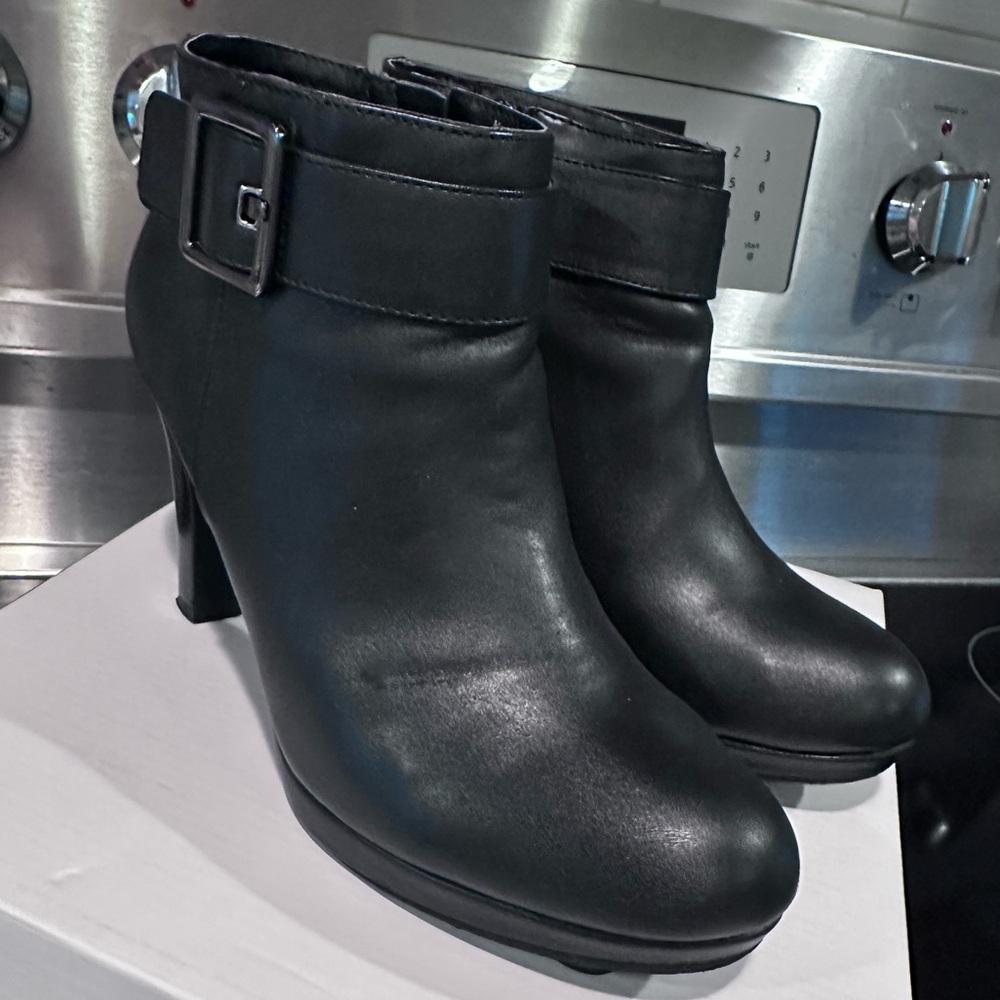 GIANI BERNINI High Heel Ankle Booties Sz 8M Black Leather BerdieBlk Boots Glam